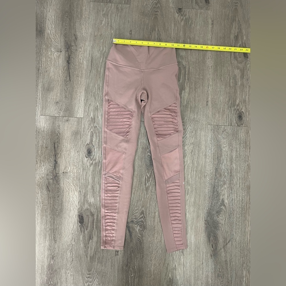 ALO Yoga Women’s Leggings Size XXS pink - Picture 3 of 7